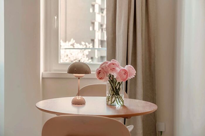 Appartamento monolocale in affitto in Via Milano, Como