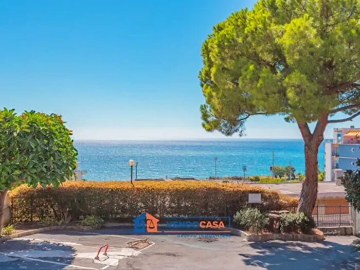 Appartamento con 5 locali in vendita in Via Padre Semeria, Sanremo