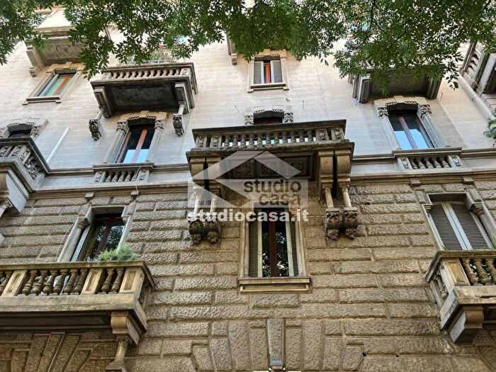 Appartamento bilocale in affitto in Via Eustachi Bartolomeo, Morgagni, Milano