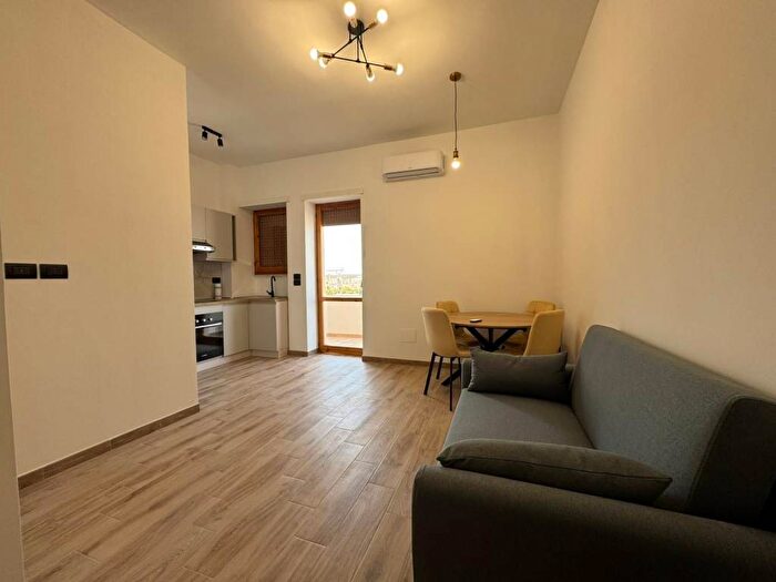 Appartamento trilocale in affitto in Via Adriatica, Santa Rosa, Lecce