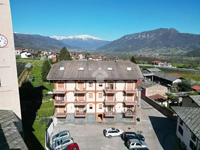 Appartamento quadrilocale in vendita in Piazza SantAndrea, Martiniana Po