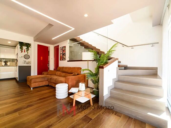 Casa quadrilocale in vendita in Via Fiuminale, Nocera Inferiore