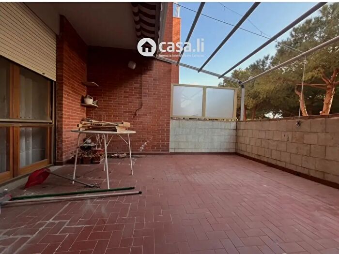 Appartamento con 5 locali in vendita in Livorno