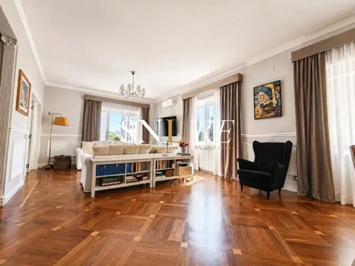 Appartamento con 6 locali in vendita in Via Francesco Valori, Firenze