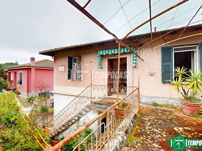 Appartamento quadrilocale in vendita in Via dei Colli, La Spezia