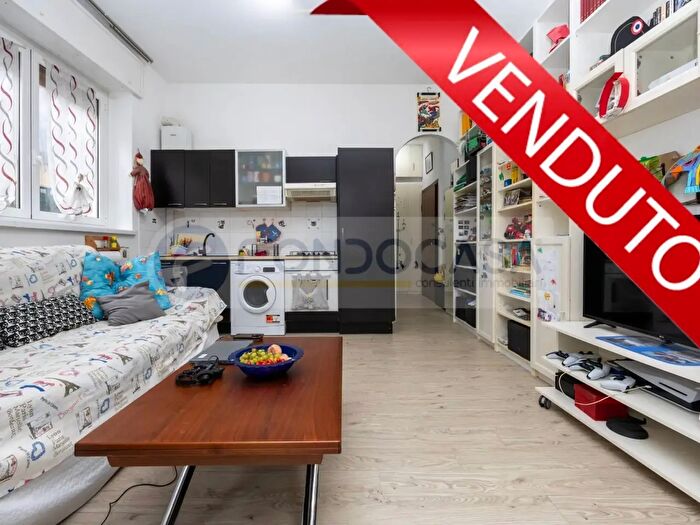 Appartamento bilocale in vendita in Via Crescenzago, Milano