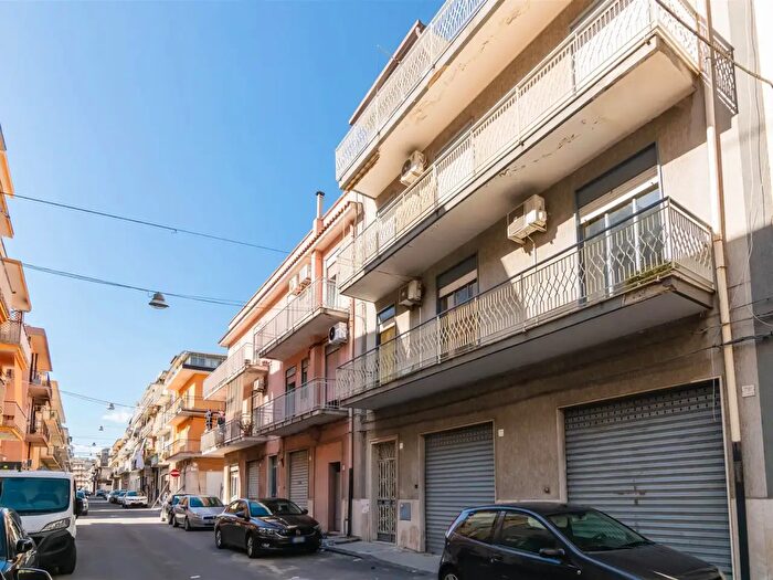 Appartamento quadrilocale in vendita in Via Giovanni Verga, Lentini