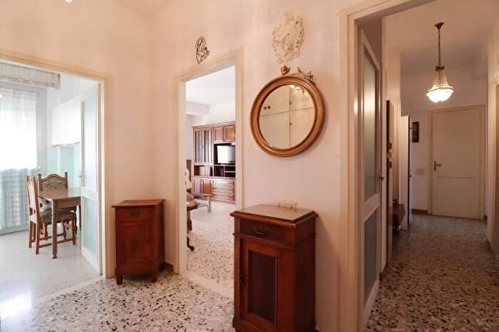 Appartamento quadrilocale in vendita in Via Rivoluzione dOttobre, Reggio Emilia