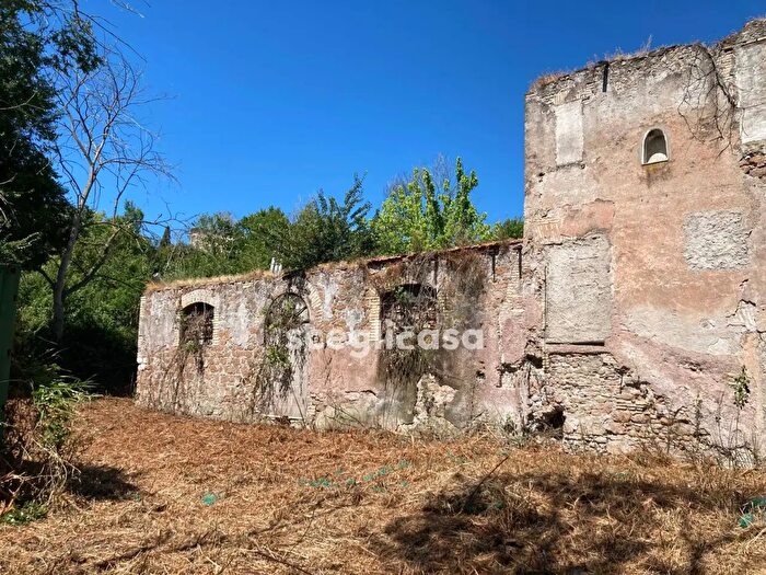 Casa con 5 locali in vendita in Vicolo di Papa Leone Snc, Roma
