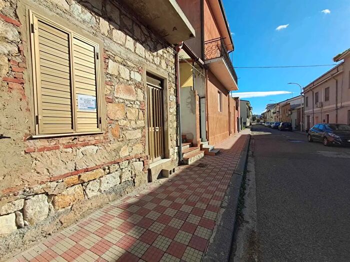 Appartamento trilocale in vendita in Domusnovas