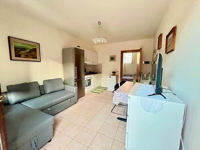 Appartamento bilocale in affitto in Centro, Torri del Benaco