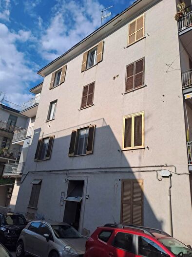 Appartamento trilocale in vendita in Michele De Angelis, Salerno