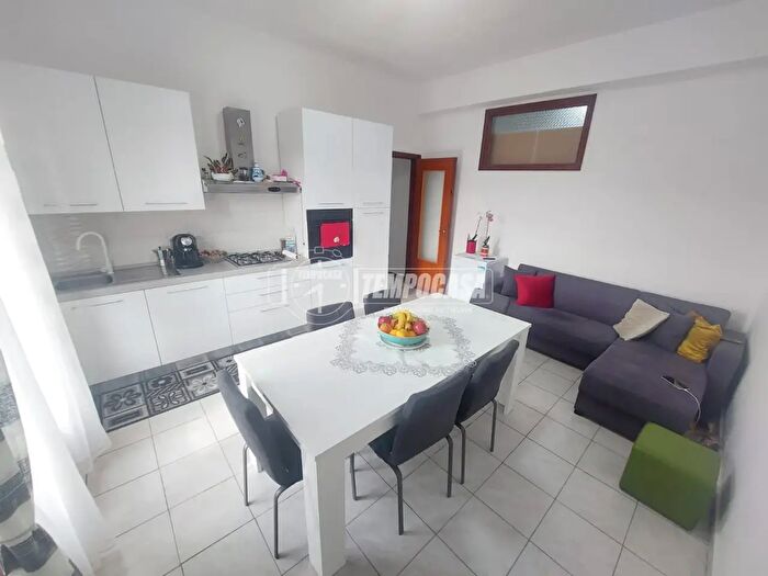 Appartamento trilocale in vendita in Via Archi Nazionale, San Filippo Del Mela