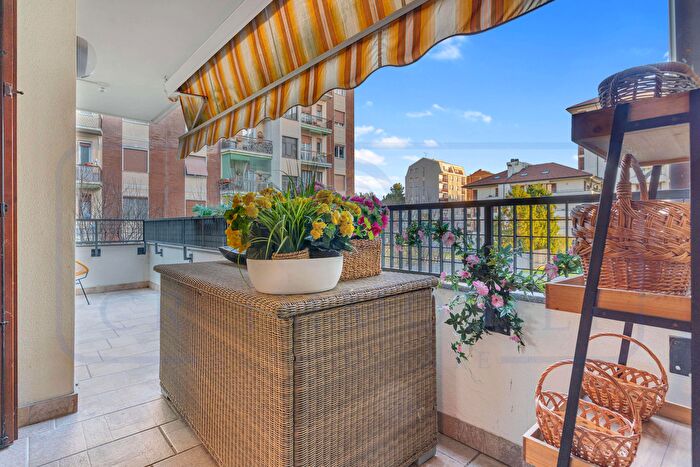 Case in Vendita e in Affitto - 3