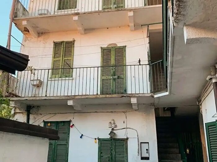 Appartamento trilocale in vendita in Via Gaetano Donizetti, Lecco
