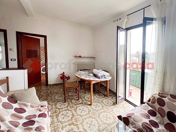 Appartamento quadrilocale in vendita in Via della Repubblica Snc, Contigliano