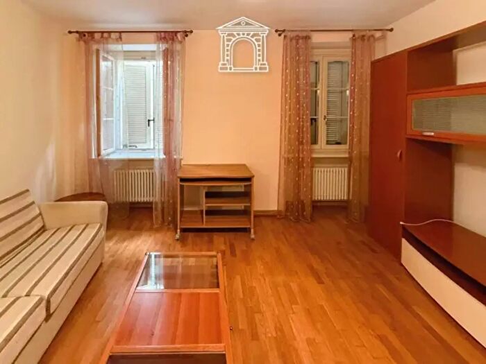 Appartamento bilocale in affitto in Via Beccherie, Trieste