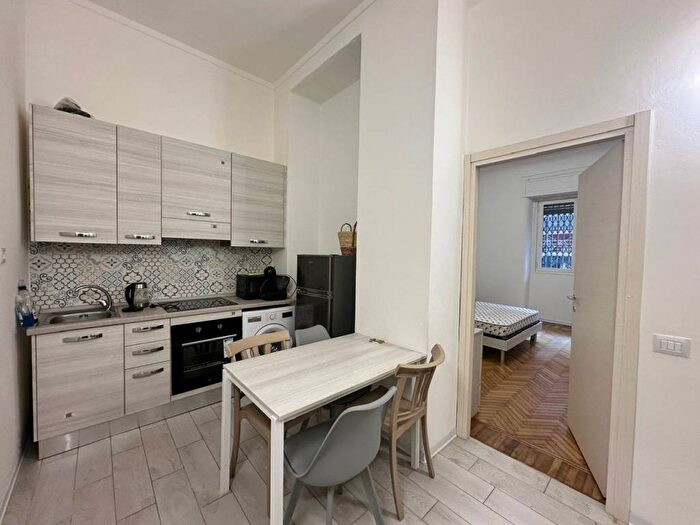 Appartamento quadrilocale in affitto in Via Giovanni Bottesini, Città Studi, Milano