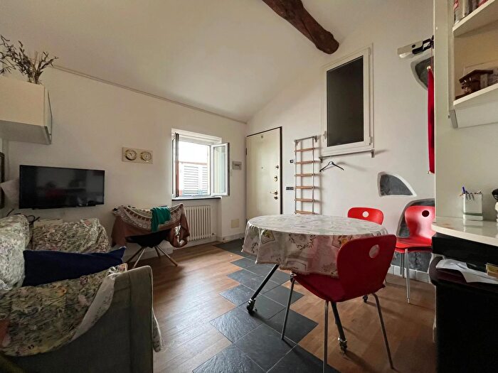 Appartamento bilocale in vendita in Lavagna