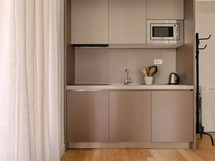 Appartamento monolocale in affitto in Corso di Porta Nuova a, Milano