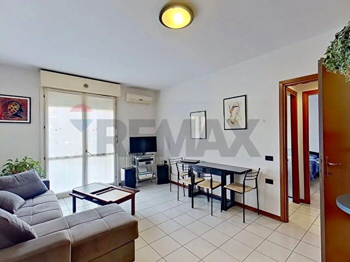 Appartamento bilocale in vendita in Via Bruno Raimondi, Busto Arsizio