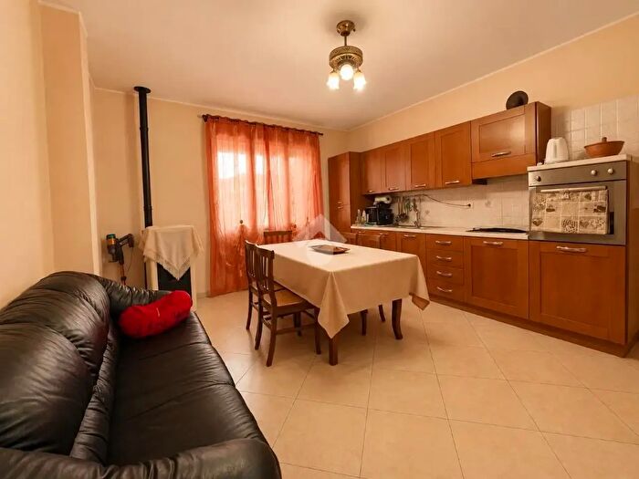 Appartamento trilocale in vendita in Via Salandra, Quartu Sant'Elena