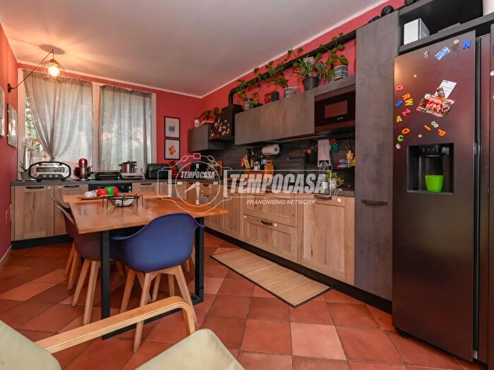 Appartamento quadrilocale in vendita in Via San Vito, Bedizzole