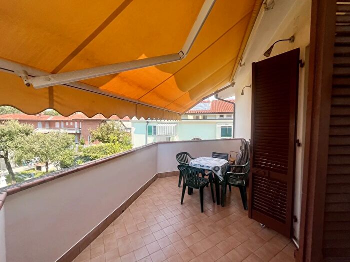 Appartamento quadrilocale in vendita in Massa