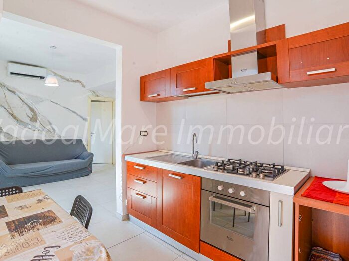 Appartamento bilocale in affitto in Via G Ferraris, Vado Centro, Vado Ligure