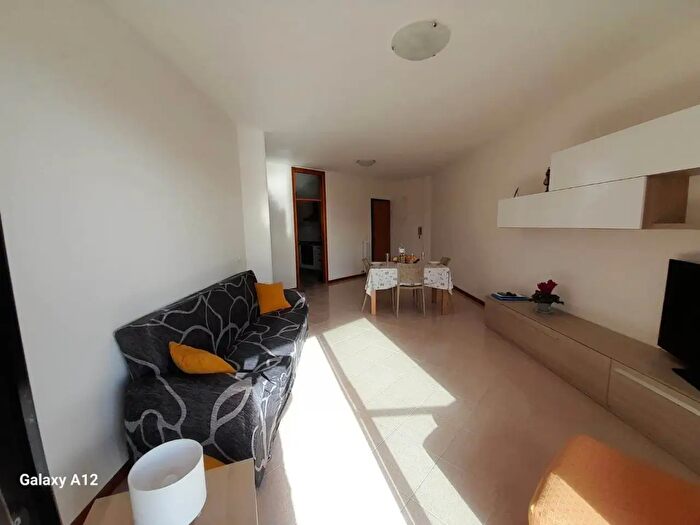 Appartamento con 5 locali in vendita in Rimini