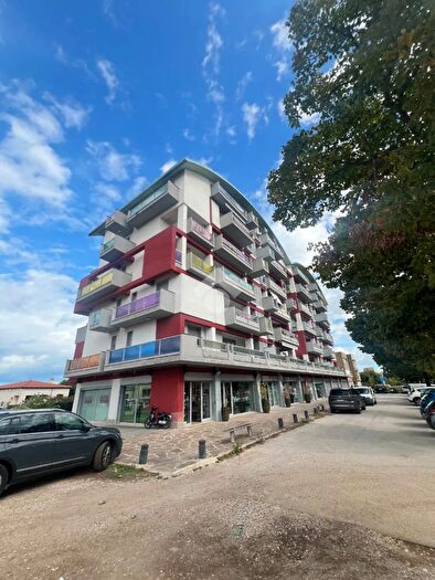 Appartamento quadrilocale in vendita in Via Francesco Petrarca, Civita Castellana