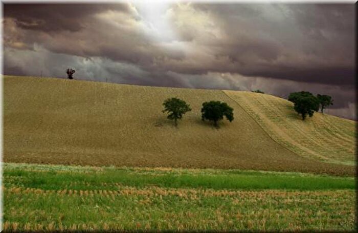 Casa con 6 locali in vendita in Paradiso, Jesi