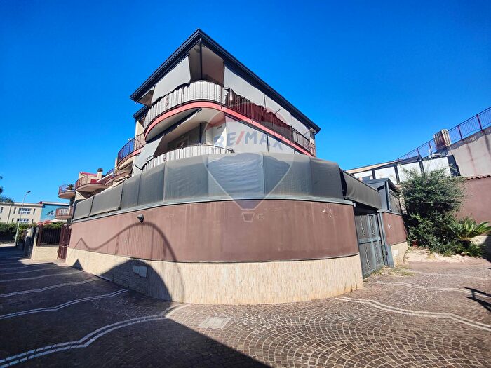 Casa con 5 locali in vendita in Corso Italia, Cardito