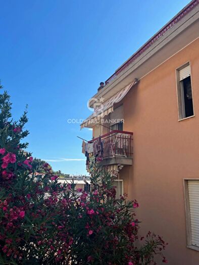 Appartamento trilocale in vendita in Andrea Doria, Laigueglia