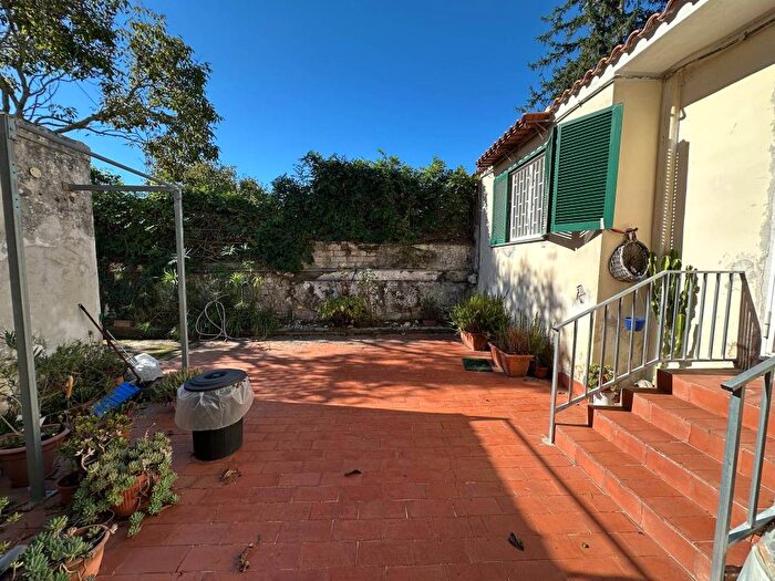 Appartamento quadrilocale in affitto in Via Gaetano Quagliariello, Zona Ospedaliera, Napoli