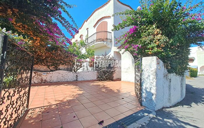 Appartamento quadrilocale in vendita in Via Eurialo, Terracina