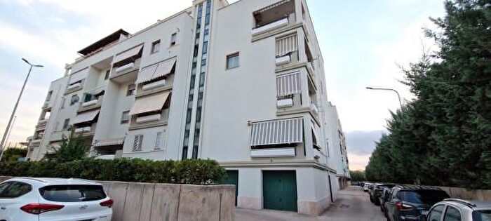 Appartamento trilocale in vendita in Via Superga, Trani