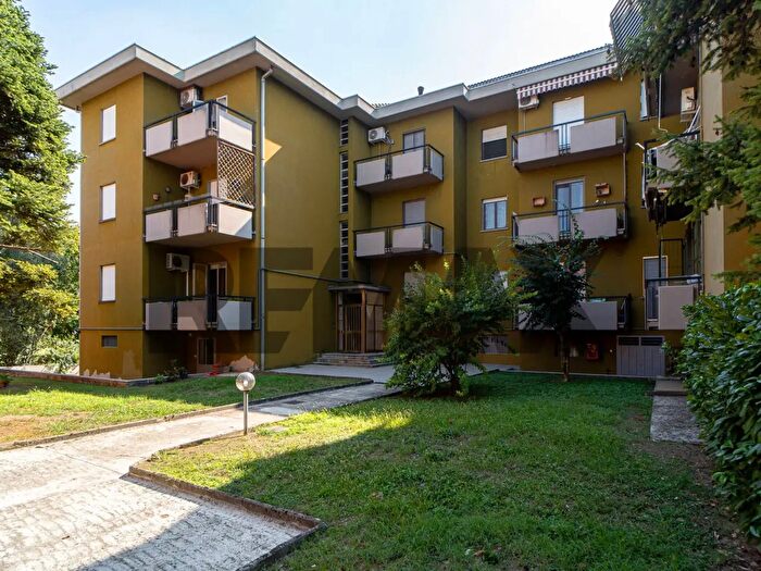 Appartamento trilocale in vendita in Parma