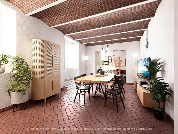 Appartamento con 6 locali in vendita in Viale Don Minzoni, Firenze