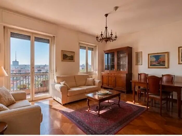 Appartamento trilocale in vendita in Milano
