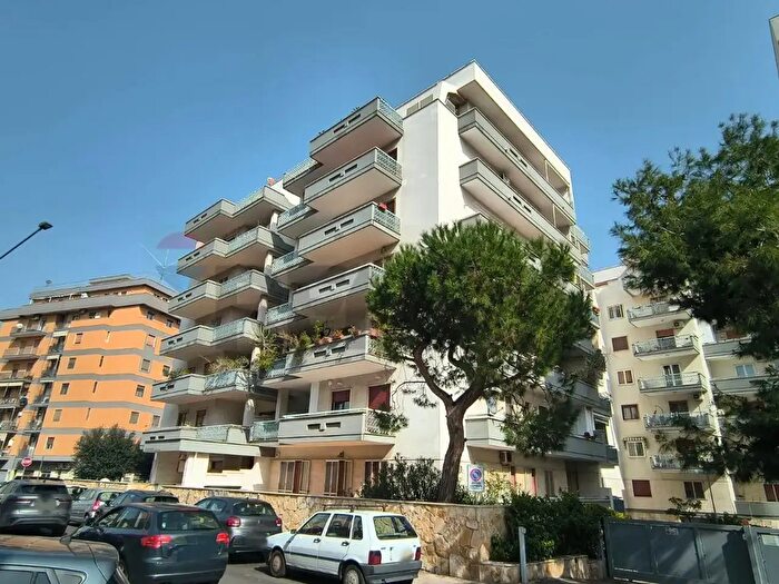 Appartamento con 5 locali in vendita in Monopoli