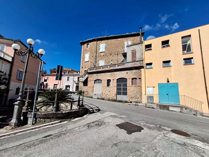 Appartamento trilocale in vendita in Via Aurelio Saffi, Novafeltria