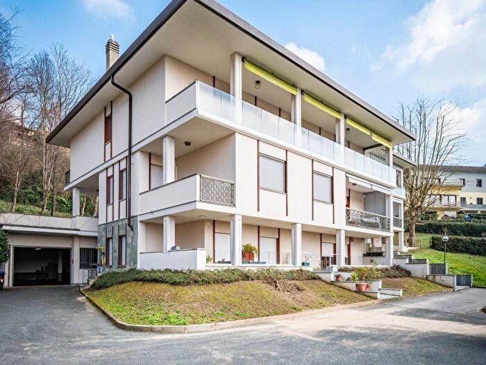 Appartamento quadrilocale in affitto in Strada del Nobile, Colle della Maddalena, Torino