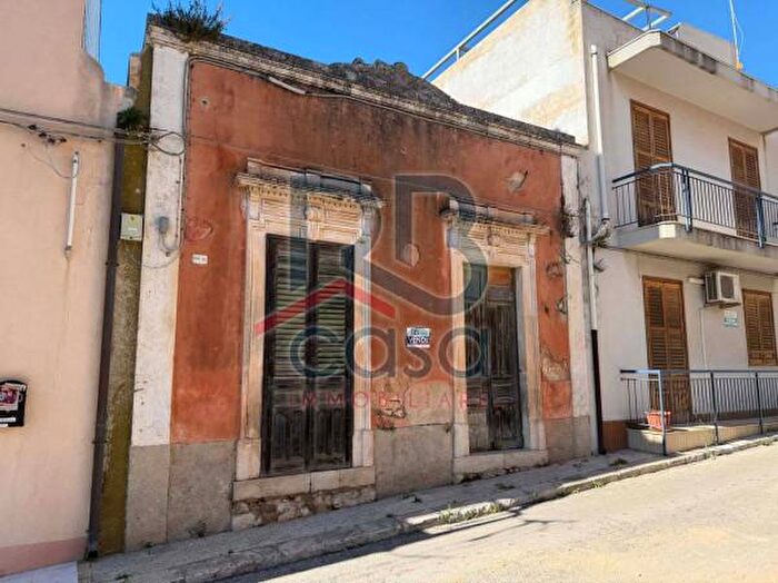 Casa bilocale in vendita in Via Martiri dUngheria, Ispica