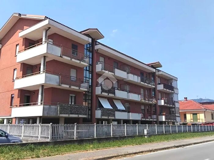 Appartamento bilocale in vendita in Via Giuseppe Giacosa, Piossasco