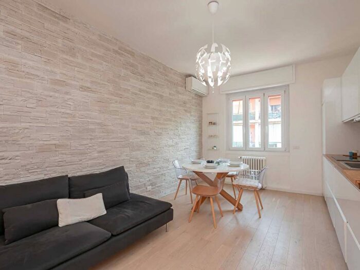 Appartamento trilocale in affitto in Via Privata Don Bartolomeo Grazioli, Affori, Milano