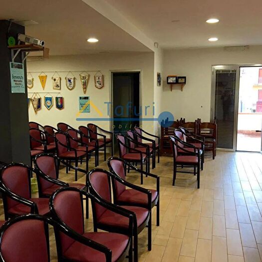 Appartamento trilocale in vendita in Via Madonna del Carmine, Agropoli