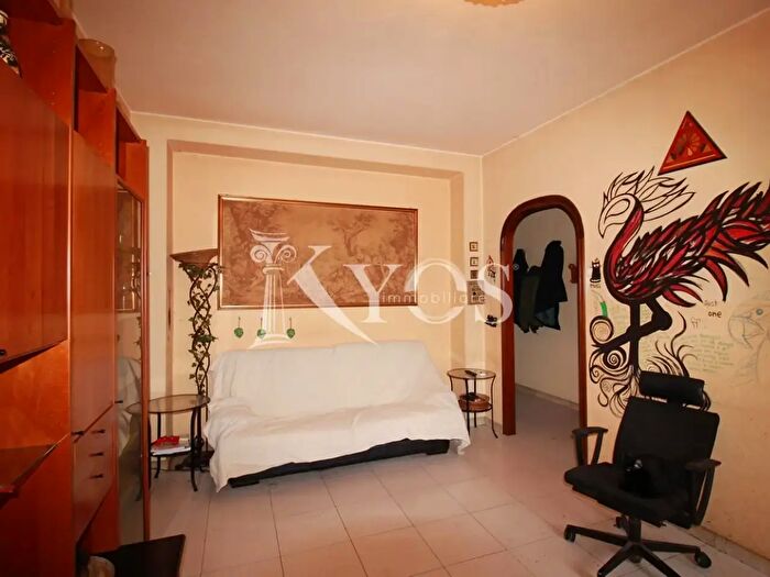 Appartamento trilocale in vendita in Via delle Forze Armate, Milano