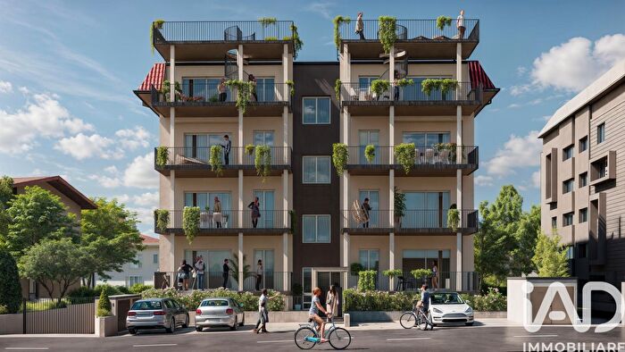 Appartamento quadrilocale in vendita in Via Palladio, Peschiera Del Garda