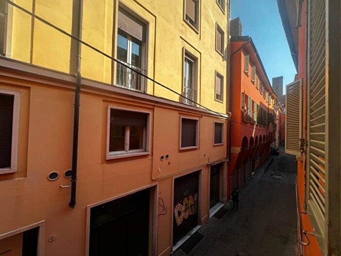 Appartamento bilocale in affitto in Centro Storico, Bologna